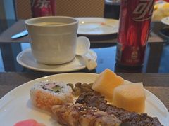 -大中华希尔顿酒店-念自助餐·海南美食·三文鱼