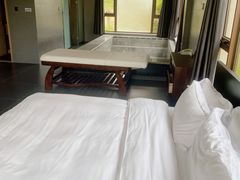 -大连金石滩绿发温泉假日酒店