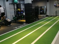 -Freedom Fitness私教健身俱乐部(徐虹北路店)