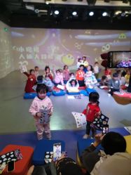 -小鸡哆哆故事屋·儿童乐园(嘉里城店)