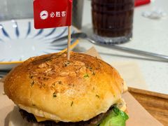 -必胜客(湘隆店)