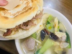 生汆丸子汤-子午路张记肉夹馍(翠华路店)