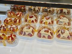 -鲍师傅糕点(青年汇店)