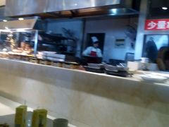 -北京汉丽轩海鲜烤肉自助火锅一体(中百店)