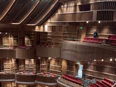 -交通银行前滩31演艺中心