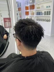 -H·Y HAIR SALON烫发·染发·造型