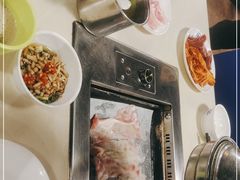 -爱客得牛排海鲜烤肉·火锅自助(春熙路黑金好店)