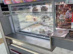 -DQ·蛋糕·冰淇淋(浦江欢乐颂店)