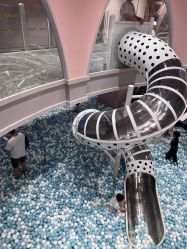 -奈尔宝·儿童乐园·亲子餐厅(鄞州万达店)