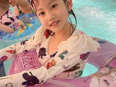 -涨巢·潮玩水疗局