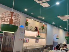 -浪里寻·臻牛养生牛肉火锅(方圆荟店)