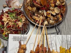 -丽伟的串·烧烤·砂锅(季景天地店)