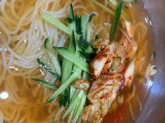 冷面-韩阳王石板烤肉
