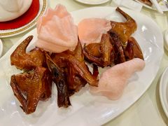 脆皮烧乳鸽-潮福城潮州大酒楼(湖滨北路店)
