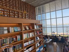 -朵云书院(滴水湖店)