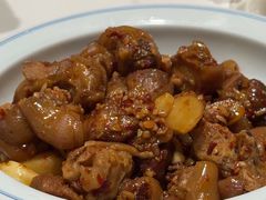 酸萝卜烧猪脚-欧记大排档·景德菜(上海首店)