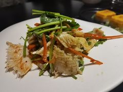 -鲜入唯煮·港式海鲜牛肉火锅(金宝街店)