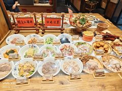 -六合居·明厨亮灶餐厅(成双大道店)