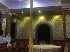 -维吾尔餐厅(宜山路店)