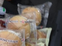 -华荣西饼屋(榕江店)