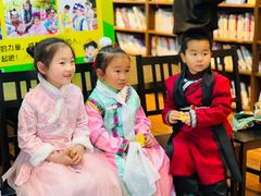 -蓝话筒·少儿成人演讲口才·主持朗诵·戏剧表演(大华第一坊店)