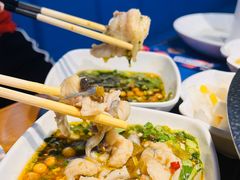 -大河宴·椒麻鱼火锅(北京路中和美食街店)