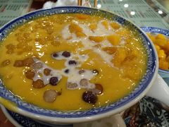 -赵记传承特色牛奶甜品(泉城广场店)