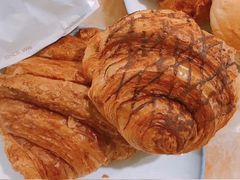 朱古力牛角包-老佛爷饼店