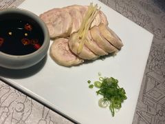 -穹六人间 people 6(岳阳路店)