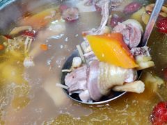 -广宁炭炉鸡煲·富临门饭店