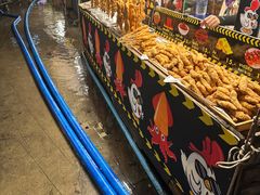 -席娜卡琳火车铁道夜市