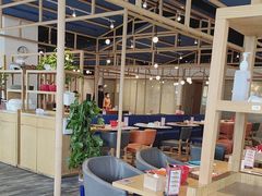 -渝信川菜 · 川味家常菜(财富购物中心店)