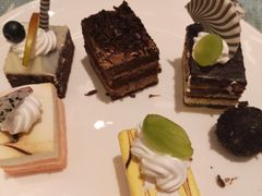 -威海蓝海御华大饭店·蓝钻美食自助百汇