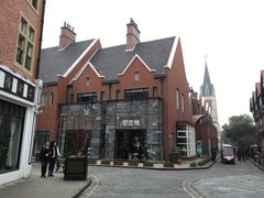 -钟书阁(松江泰晤士小镇店)