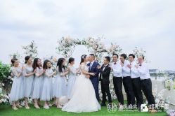 -美悦盛宴一站式婚礼会馆(临江店)