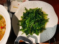 -许爷家·生态湖鲜(徐汇日月光店)