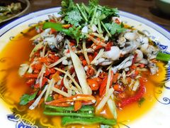 鲜锅蛙-盐与味葱葱鲫鱼•自贡菜江湖菜(春熙店)