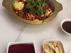 -鑫郭氏·南昌20年大排档·小龙虾羊蝎子(潮阳里店)