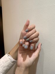 -花岐款式专研健康美甲沙龙