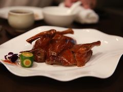 乳鸽-广州文华东方酒店·江-由辉师傅主理