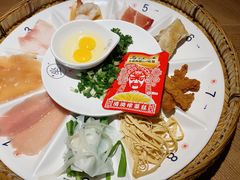 -上坐过桥米线(顺城店)