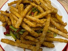 -郑记•不夜城烧烤•龙虾•虾蟹(黄鹤楼店)