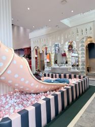 -奈尔宝·儿童乐园·亲子餐厅(华采天地店)