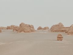 -敦煌雅丹国家地质公园
