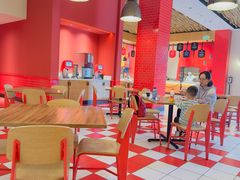 -城市大道红炉披萨烘焙坊