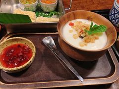 -银米·云南传统过桥米线(双廊黑金冠店)