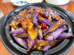 鱼香茄子煲-胡子饮食店