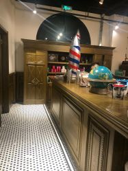 -TWOFACE 双面理发馆