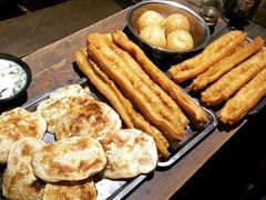 -弄堂咪道-饭香·面香·馄饨香(兴梅店)