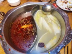 -成都玉林串串香火锅(三八店)
